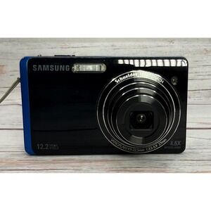 Samsung TL220 DualView Digital Camera 12.2MP 4.6x Zoom Black Blue Schneider Lens